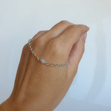 Load image into Gallery viewer, Moonstone A+ Delicate Silver Bracelet for Women "Intuition"
