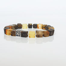 Load image into Gallery viewer, Bracelet with square beads on a white background
