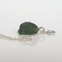 Load image into Gallery viewer, Legendary 15 mln years Moldavite Silver 925 Pendant with chain "Stone of greatness"