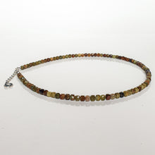 Load image into Gallery viewer, Green Garnet Silver 925 Necklace "Vital Thouhgts" - Petit Secret