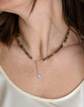 Load image into Gallery viewer, Green Garnet Silver 925 Necklace "Vital Thouhgts" - Petit Secret